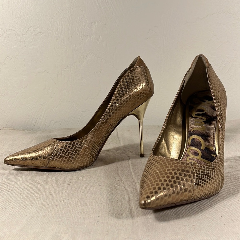 Sam Edelman “Danielle” gold print heels, size 7